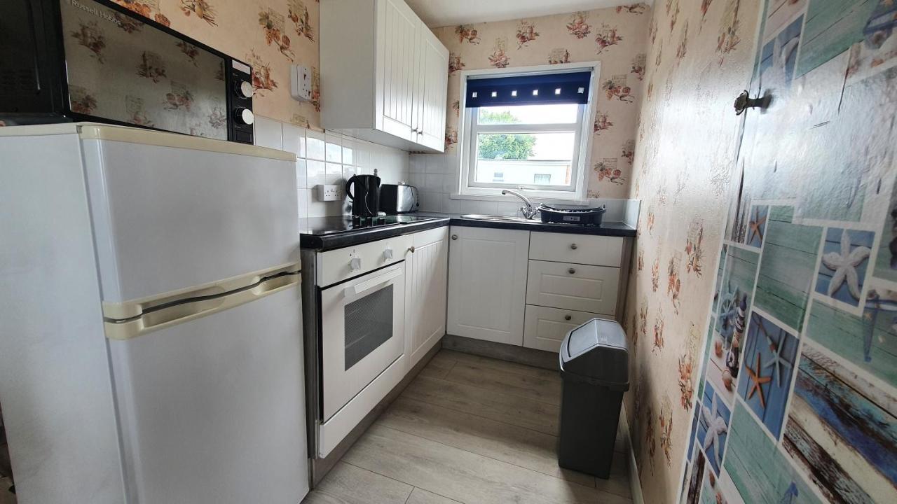 88 Sundowner Holiday Chalet Sleeps 5 Хемсби Экстерьер фото